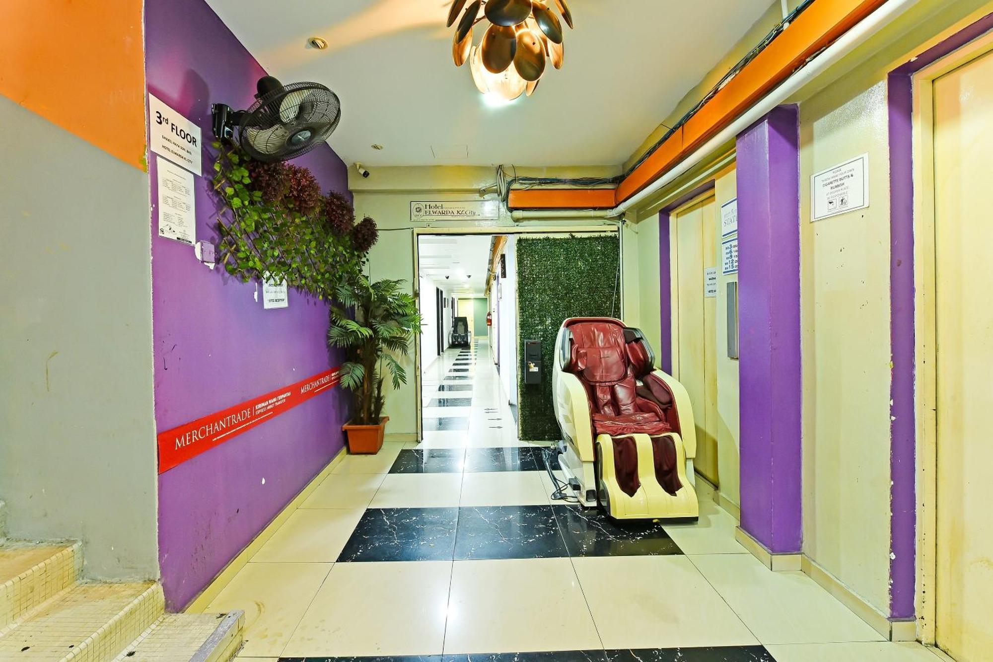 Oyo 90138 Hotel Elwarda Klcity Kuala Lumpur Exterior foto